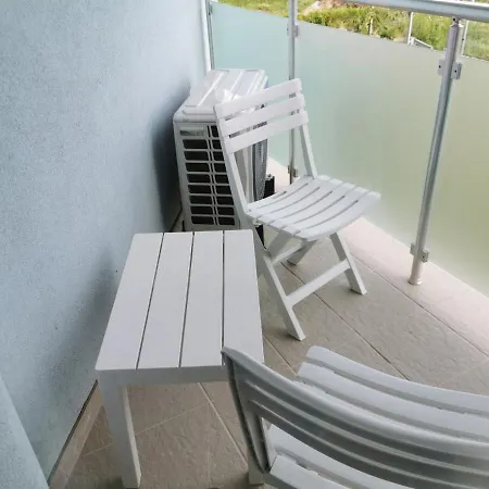 градина - с една спалня в комплекс черноморска звезда