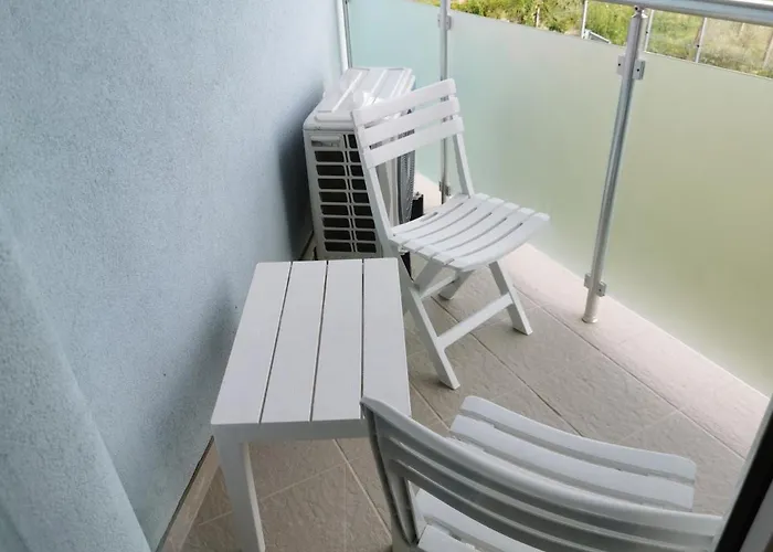 градина - с една спалня в комплекс черноморска звезда