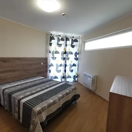 Apartmán градина - с една спалня в комплекс черноморска звезда Černomorec
